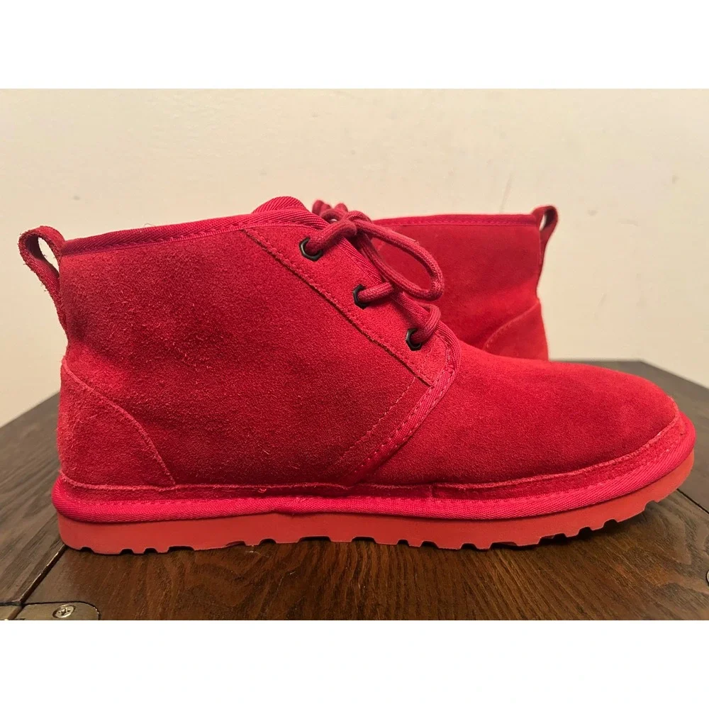 UGG Red Suede Chukka Boots Men's 11 Sheepskin lined Ankle Lace up
